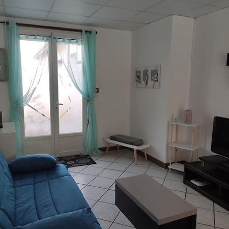 T2 Centre De Gujan Διαμέρισμα Δωμάτιο φωτογραφία